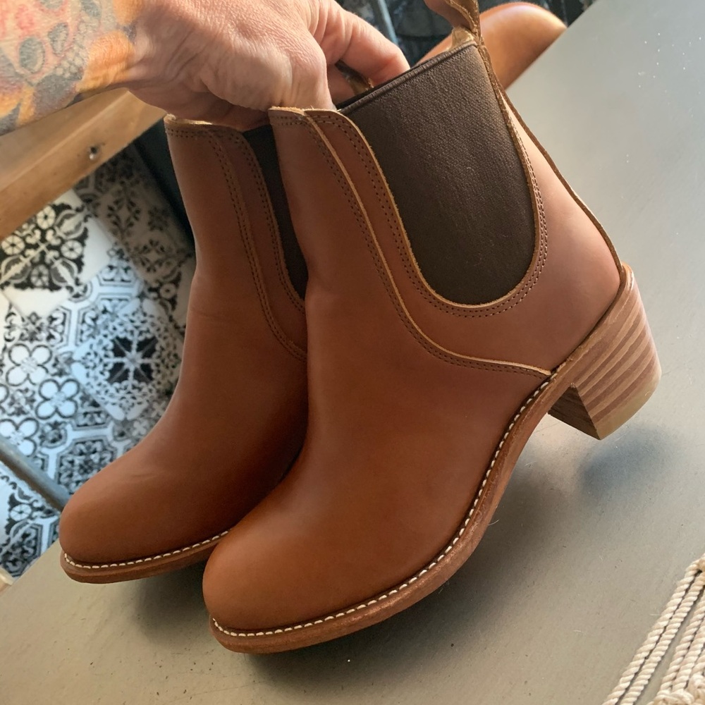 Red Wing Brown Leather Chelsea Boots - Picture 2 of 14